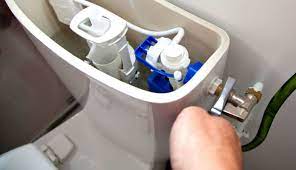 chasse d'eau qui fuit